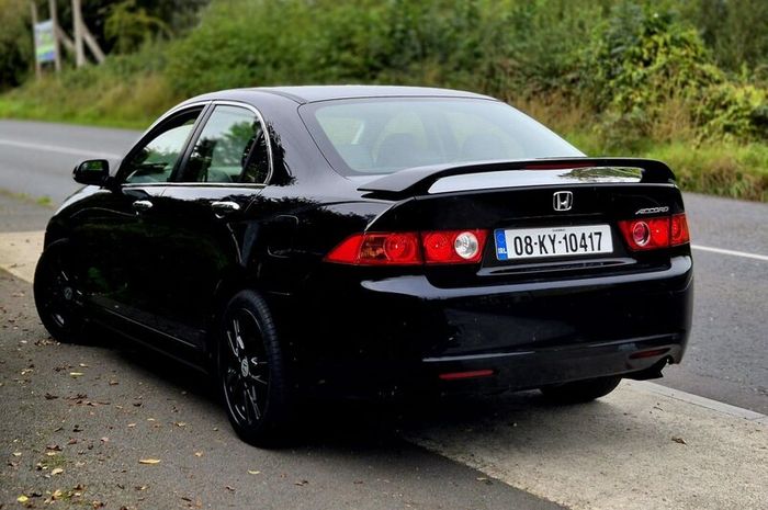 2008 Honda Accord 2.2 i-DTEC Turbo Diesel 6-Speed