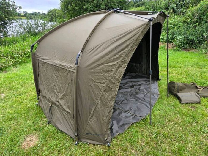 Fox frontier xd bivvy with vapour peak