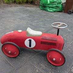Vilac Ride-on Car Toy