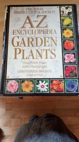 Garden Plants Encyclopedia