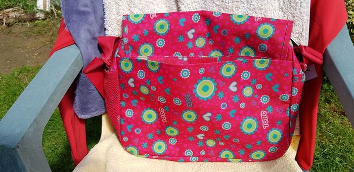 Brand New Totto Shoulder Bags