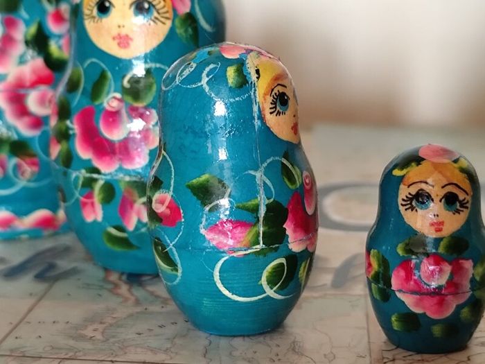 Vintage Hand-Painted Matryoshka Nesting Dolls - Teal & Floral (Set of 5)