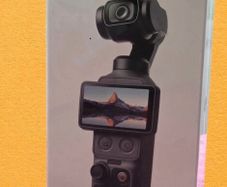 DJI Osmo Pocket 4 DJI Osmo Pocket 4 Essential Combo