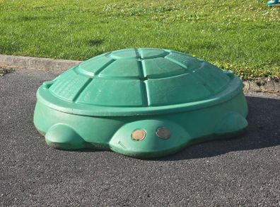 Turtle Sand pit