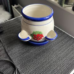 pots