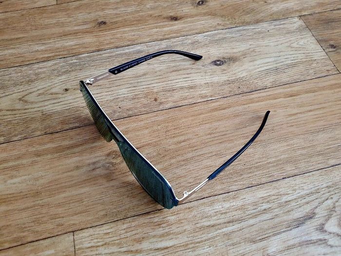 Mirrored Sunglasses with Case & Pouch