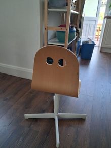 Free kids desk chair