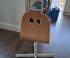 Free kids desk chair