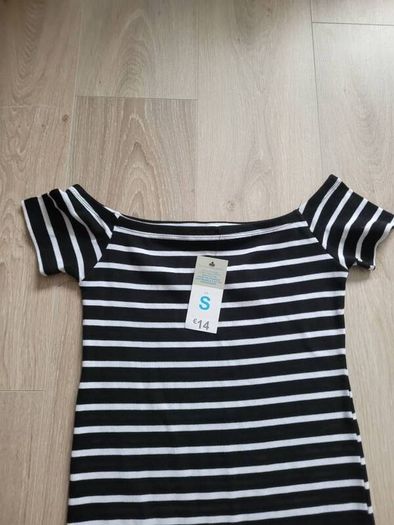 Ladies dress size S