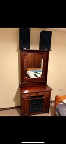Pioneer Hi-Fi system & Mahogany Cabinet