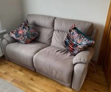 Electric recliner sofa (Belfast)