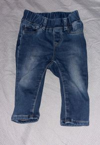 GAP Baby Jeans 6-9 months