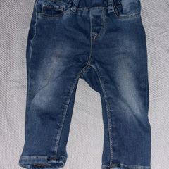 GAP Baby Jeans 6-9 months