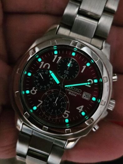 Watch Seiko Chronograph Quartz.