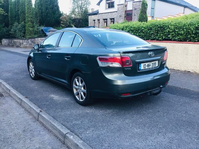 2010 Toyota Avensis