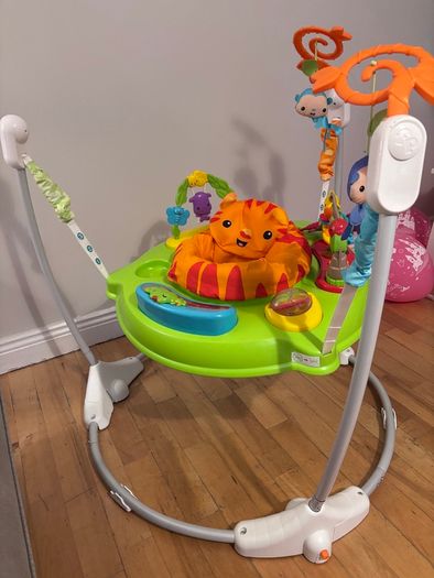 Fisher-Price Rainforest Jumperoo, Freshly Washed, Excellent Condition