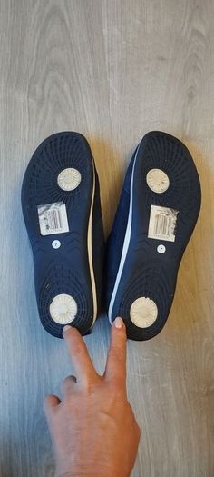 Casual zip up trainers womens size 7