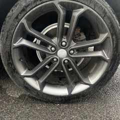 4 x 19 Inch Alloy Wheels