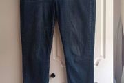 High Waist Distressed Jeans with turnup.