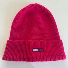 Pink Tommy Hilfiger hat