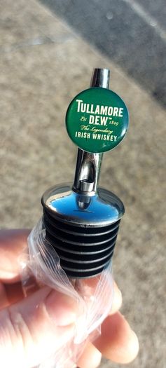 tullamore pourer brand new,price includes post to anywhere in Ireland thank you, sold as is ,see pictures. Or if buyer collects cheaper,