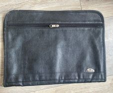 Samsonite leather folder