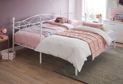 Day bed