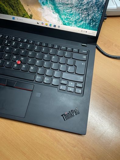 Lenovo x1 carbon i7 pro 10gen 16/512 win 11 pro Touchscreen