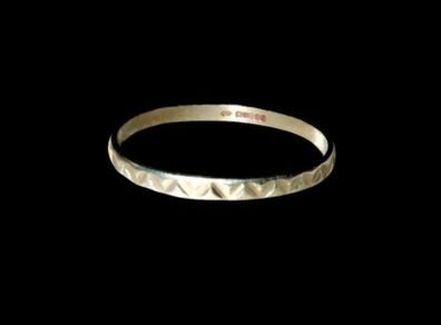 Vintage Hallmarked 9k White Gold Geometric Ring