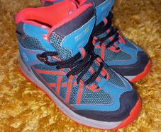 Regatta kids hiking boots UK10 EU29