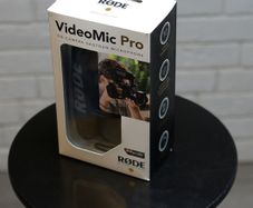 Rode Video Mic Pro +dead cat windshield