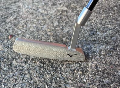 Mizuno M.Craft O2 Putter