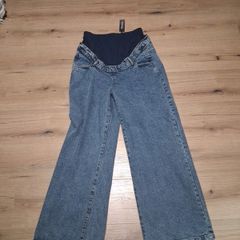 Maternity wide leg jeans size 14