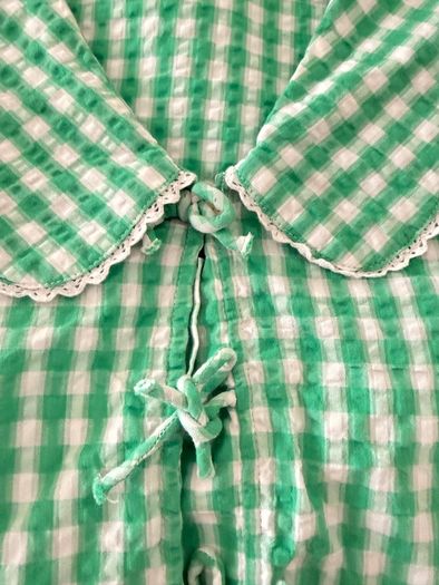 M&S  girls  green and white gingham shorts and top set. Age 11-12 years