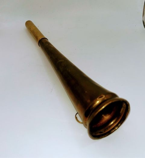 antique horn