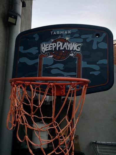 Basket ball hoop