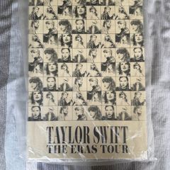 Taylor Swift - Era's Tour VIP merch box