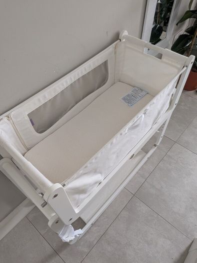 Snuzpod2 next to me cosleeper cot