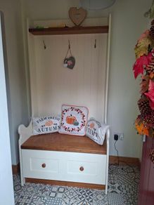 Beautifull Hallway  Dresser