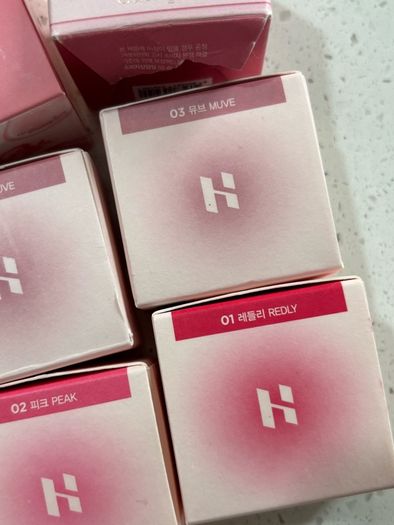 K beauty Korean, holika holika and dasique
