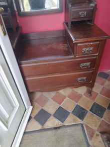Antque dressing table