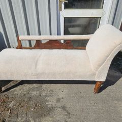 Chaise lounge lounge
