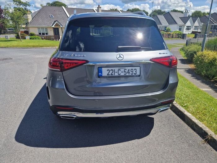 2022 Mercedes-Benz GLE 300D SUV 4Matic AMG Line