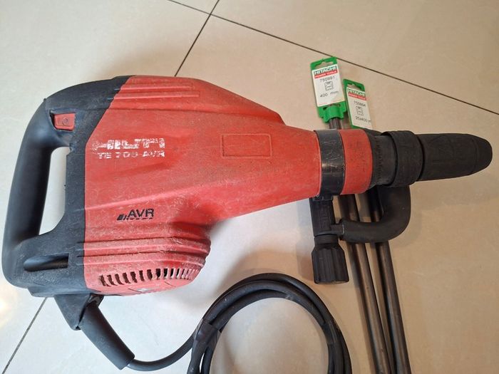 Hilti TE 700-AVR Sds Max Breaker 110v