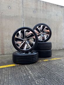 Genuine Volkswagen Arteon R-Line Montevideo 19" Alloys & Tyres (Set of 5)