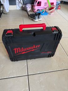 Milwaukee. HD storage Box