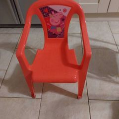 Peppa pig chair as new was 9euro