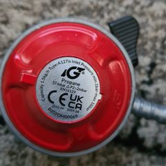 Propane gas regulator