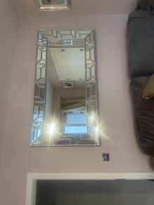 wall mirror