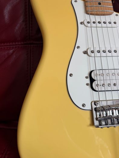 fender strat immaculate
